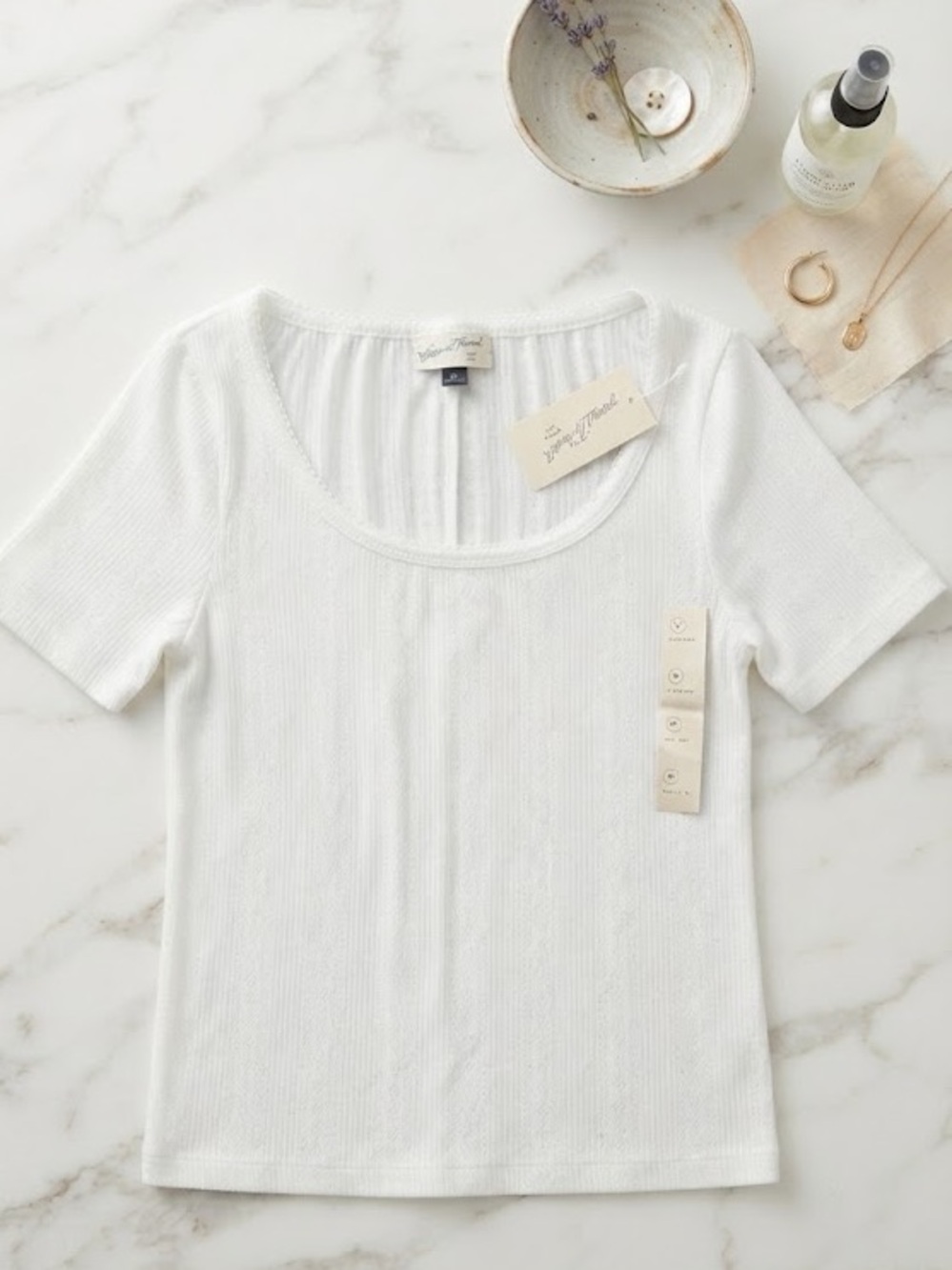 NWT Universal Thread White Short Sleeve Crew Neck Top Sizes available XS M Basic